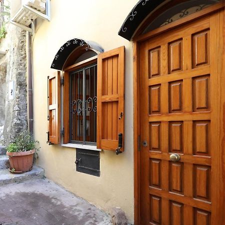 Porta Catania & Duomo Cozy Apartment Taormina Exterior photo